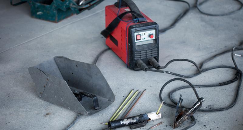 Plasmaschneidgerät mit Verkabelung